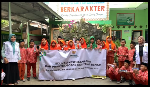 EDUKASI KESEHATAN GIGI DAN PRAKTEK GOSOK GIGI YANG BENAR